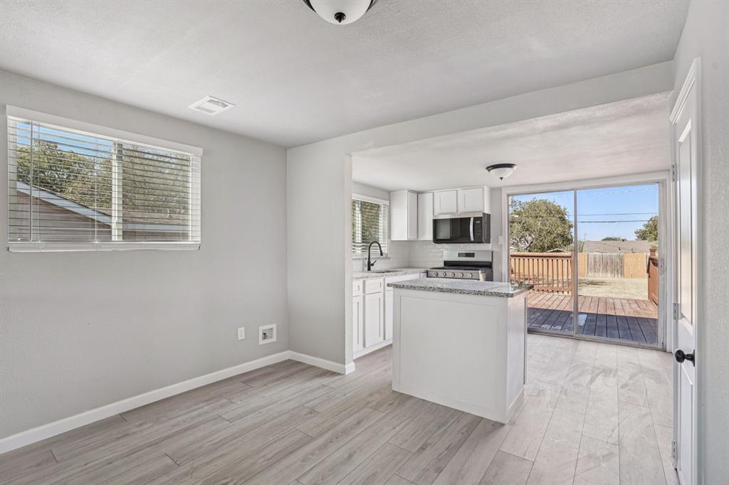 Meadow Park Addition-White Settlement - Residential