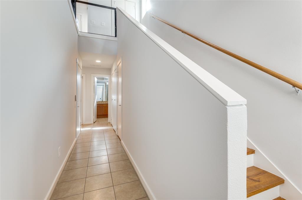 Hawthorne Street Twnhms - Residential