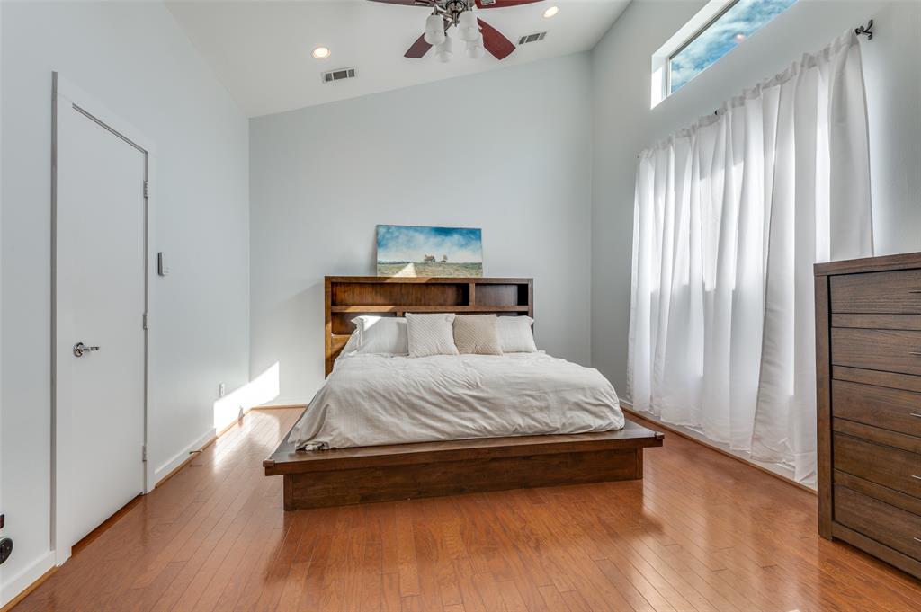 Hawthorne Street Twnhms - Residential