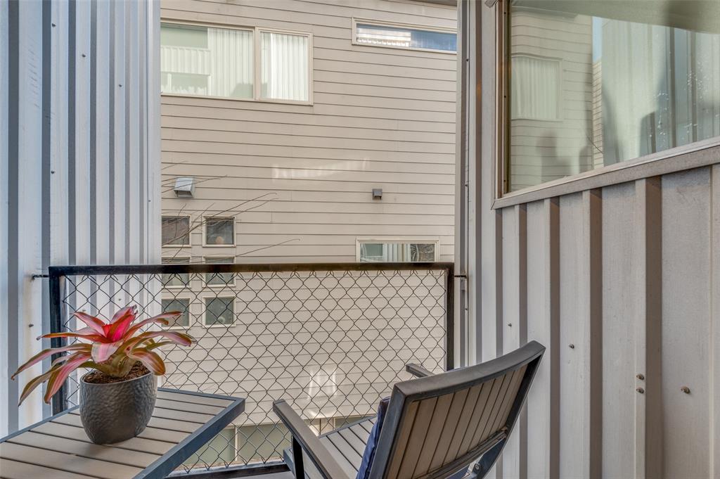 Hawthorne Street Twnhms - Residential