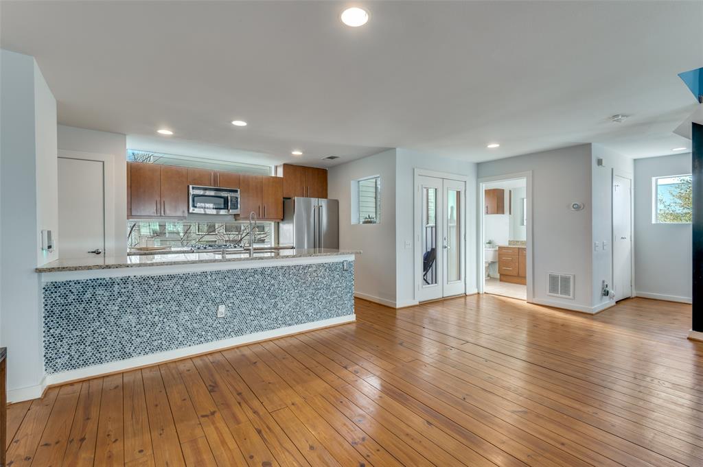 Hawthorne Street Twnhms - Residential