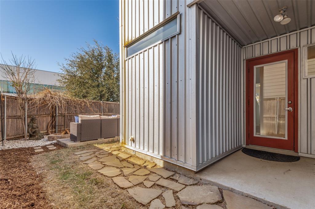 Hawthorne Street Twnhms - Residential