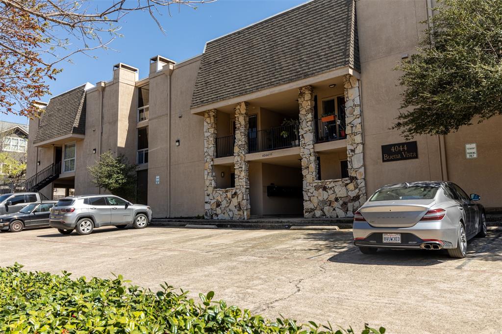 Buena Vista Condo 4044 - Residential