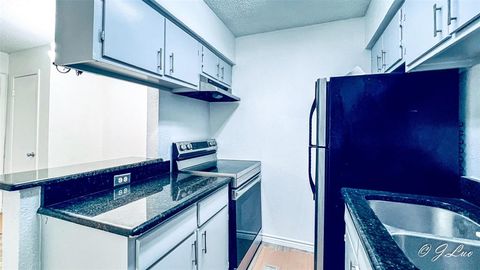 Photo of 4044 Buena Vista St #104, Dallas, TX 75204 (MLS # 21094149)