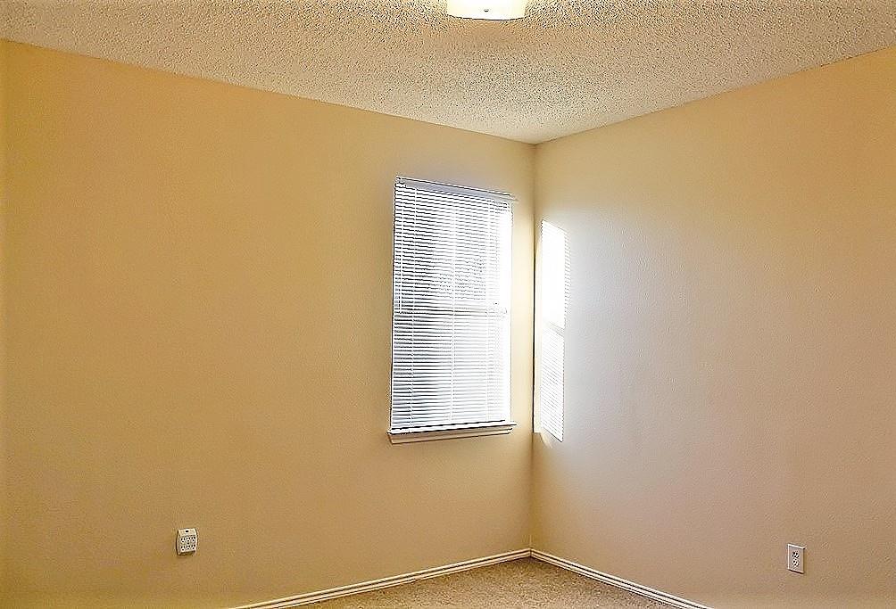 Hickory Creek Heights - Residential Lease