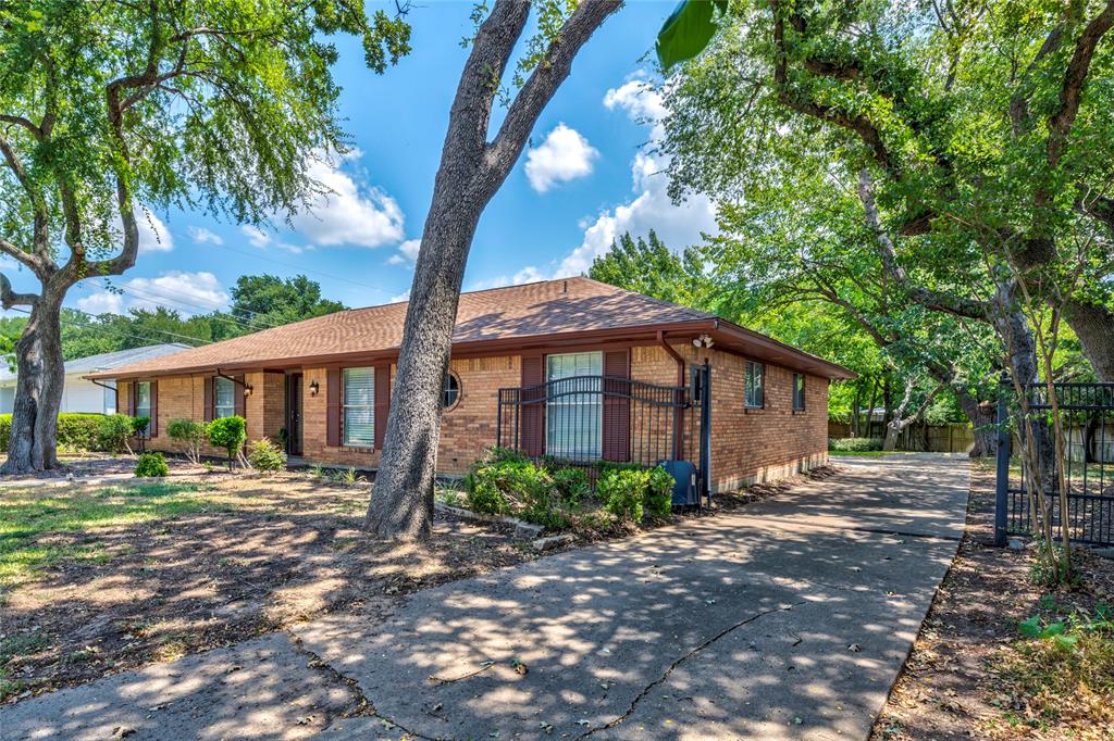 1803 W Cedar Elm Drive