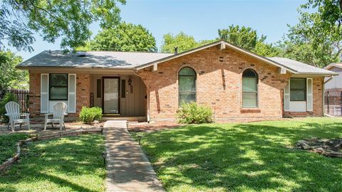 426 Cambridge Drive Richardson TX 75080