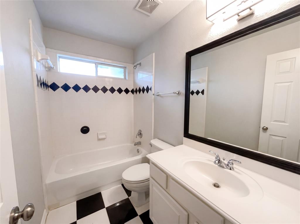 Frankford Meadow II - Residential