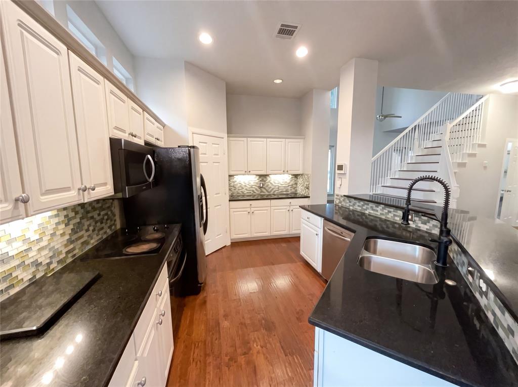 Frankford Meadow II - Residential