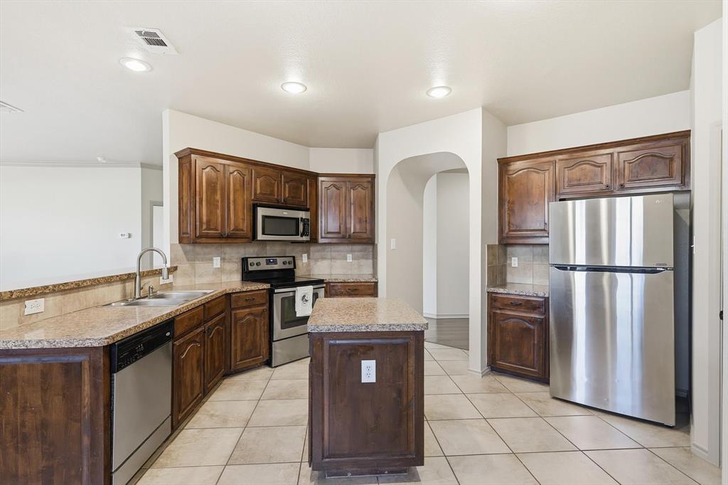 Meadows at Hickory Creek - Residential Lease