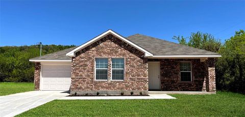 A home in Mineral Wells