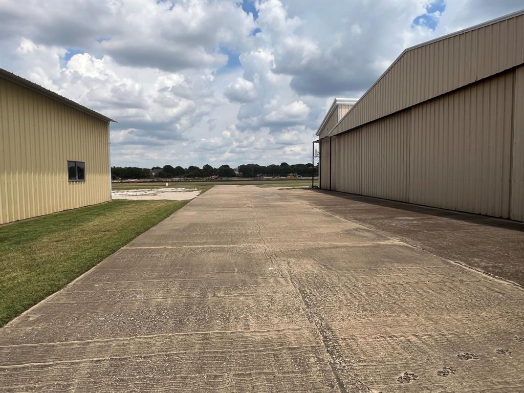 10015 Jungmeister Lane