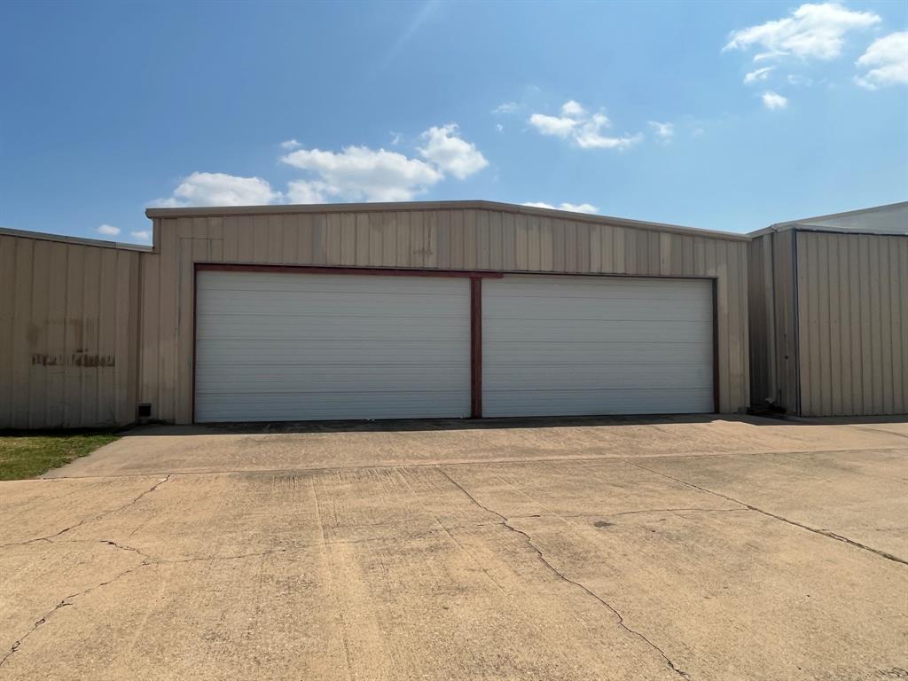 AERO COUNTRY ESTATES - Commercial Sale