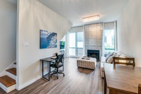 3907 Throckmorton Street 4 Dallas TX 75219