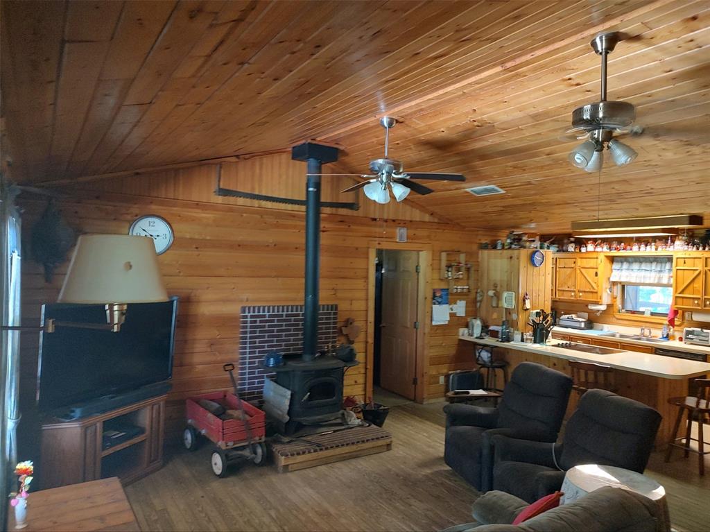 1061 CR 1807 4 ACRES