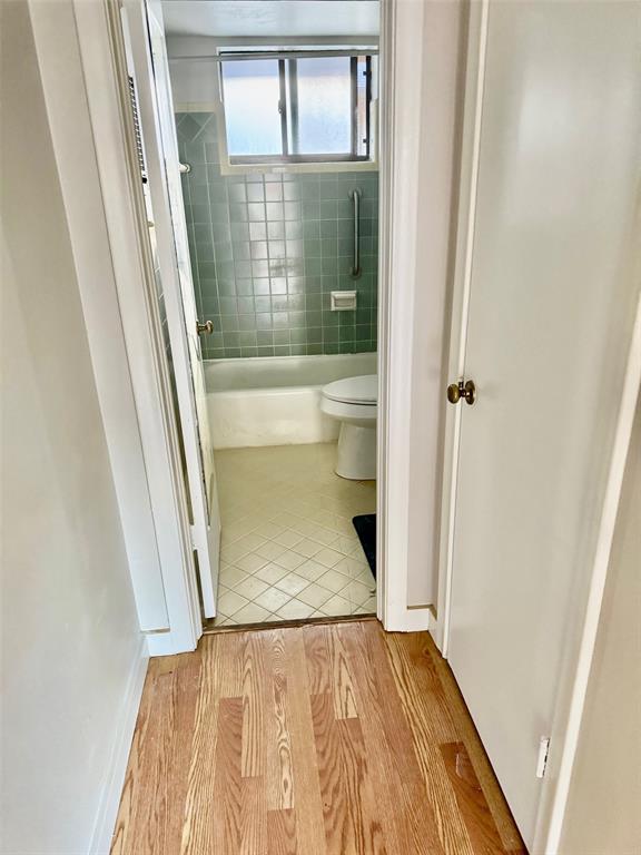 Oak Lawn - Residential Lease