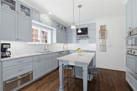 Tiny photo for 4212 Lomo Alto Drive #201, Highland Park, TX 75219 (MLS # 21217599)