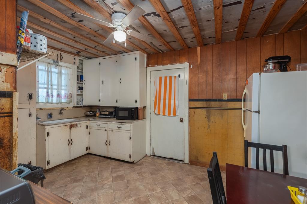 na - Commercial Sale