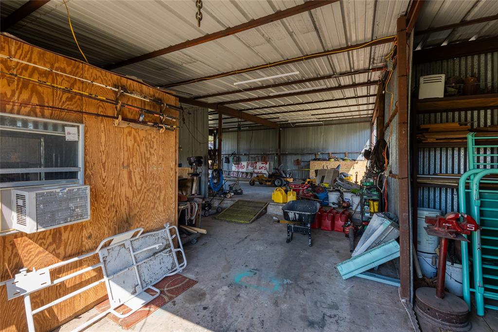 na - Commercial Sale