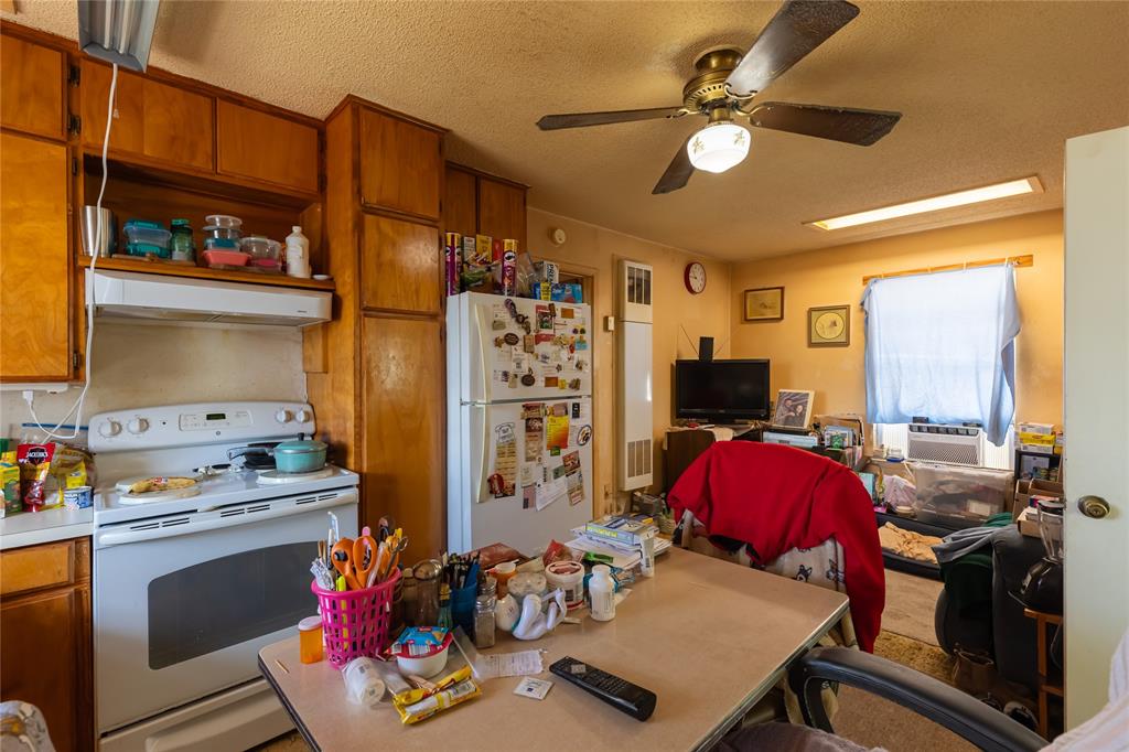 na - Commercial Sale