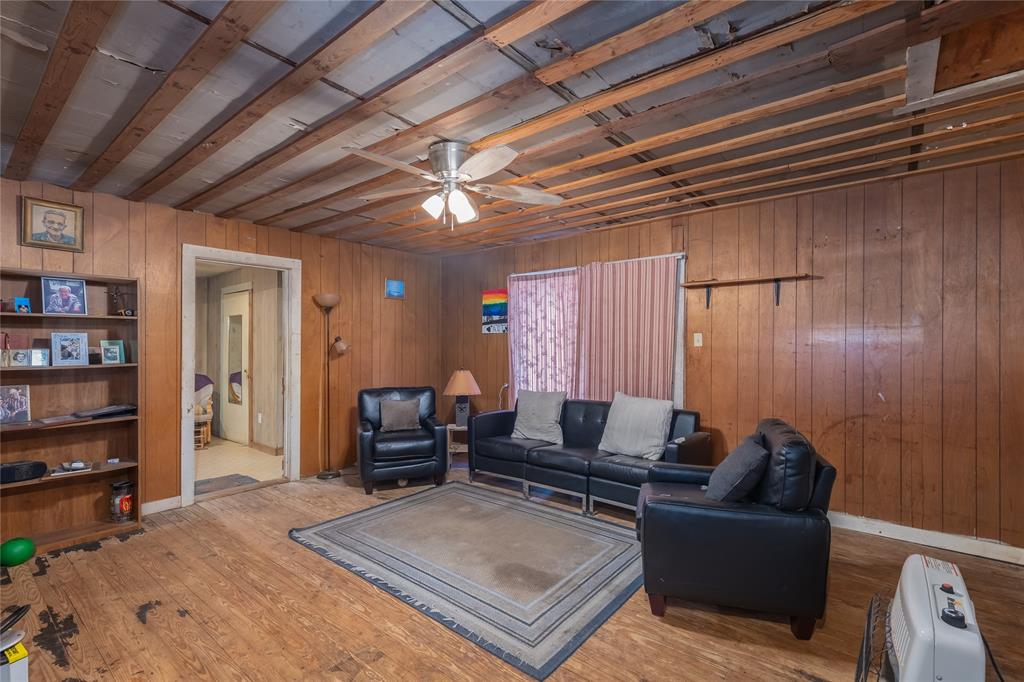 na - Commercial Sale