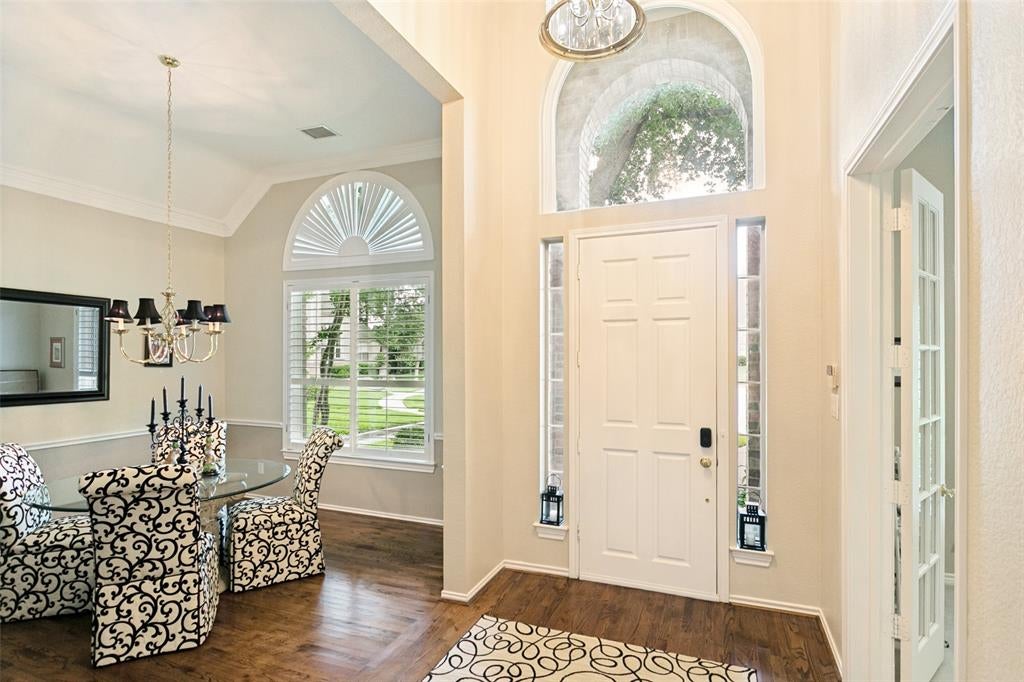3404 Mapleleaf Lane