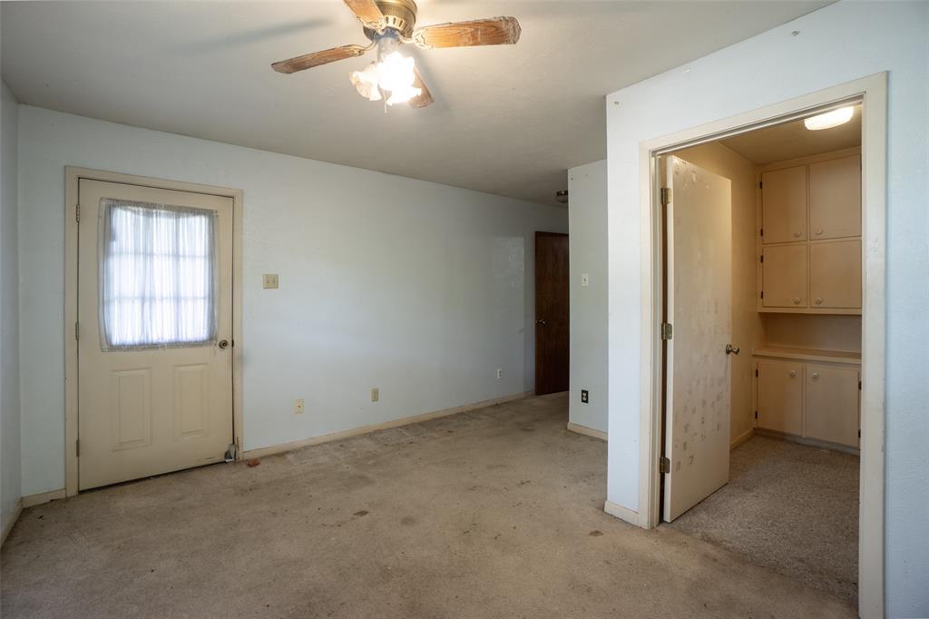 G DEL TORO - Residential