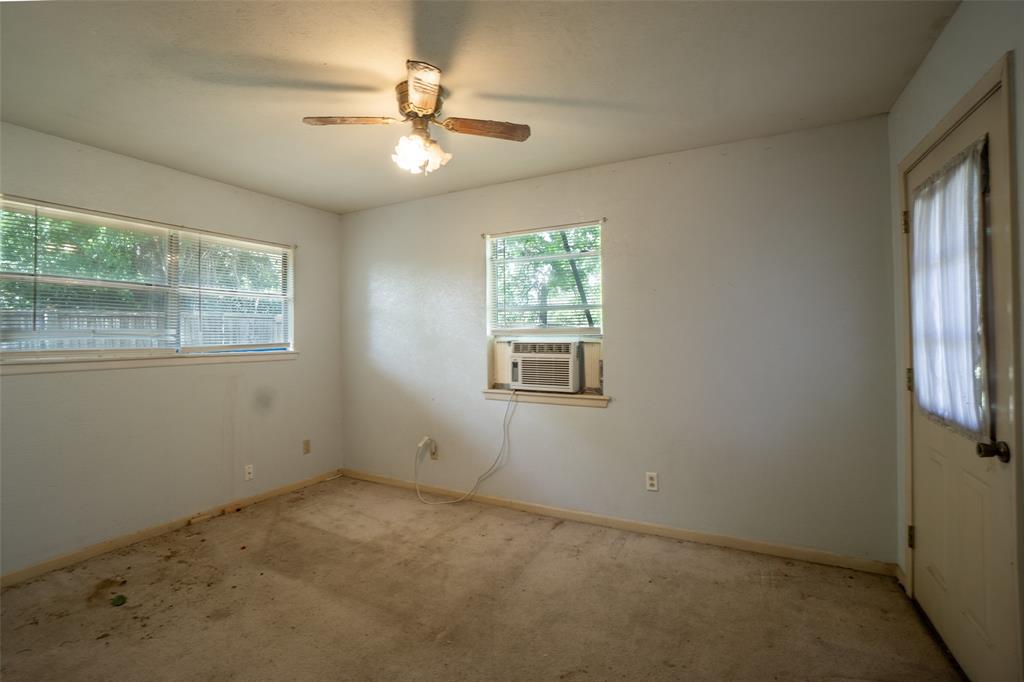 G DEL TORO - Residential