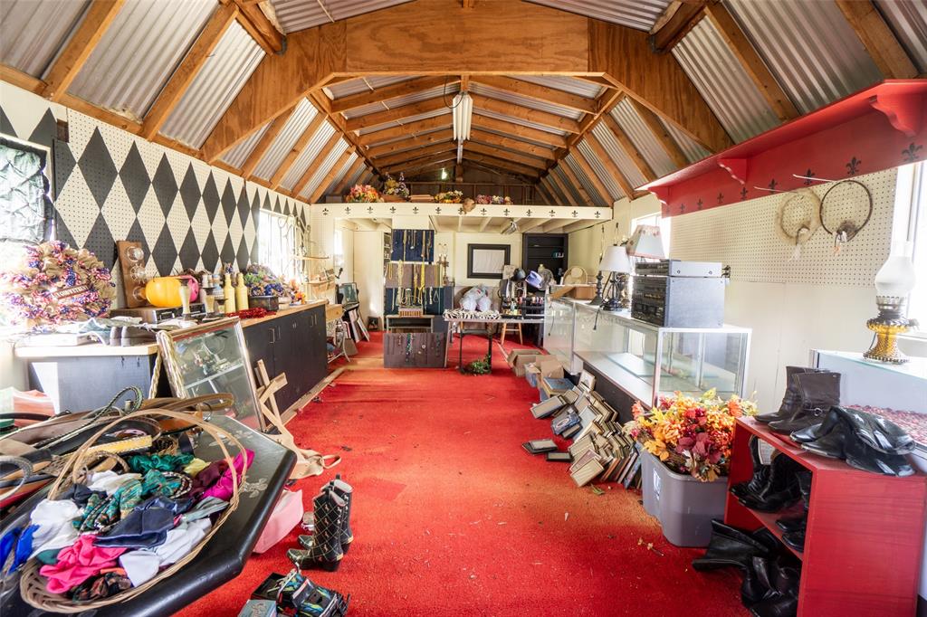 G DEL TORO - Residential