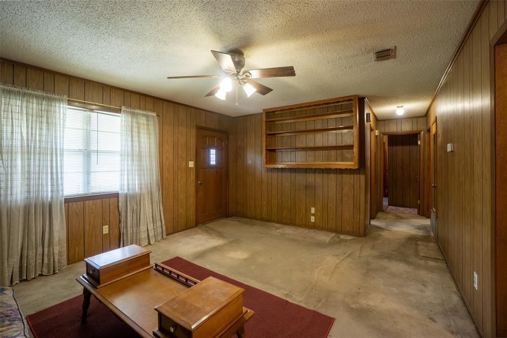 G DEL TORO - Residential