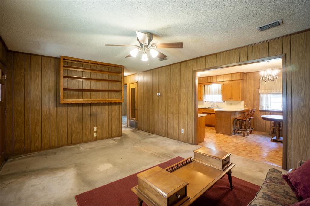 G DEL TORO - Residential