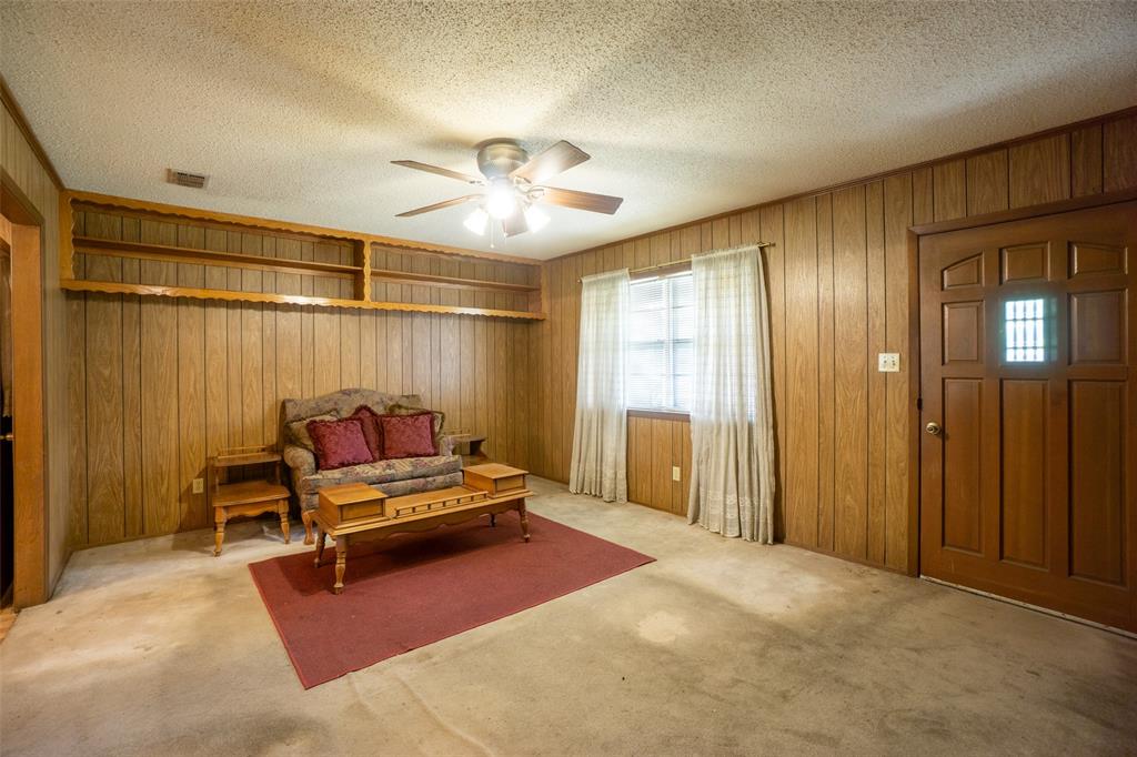 G DEL TORO - Residential