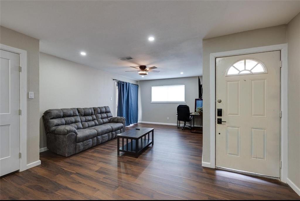 716 E Pecan Street 716-722