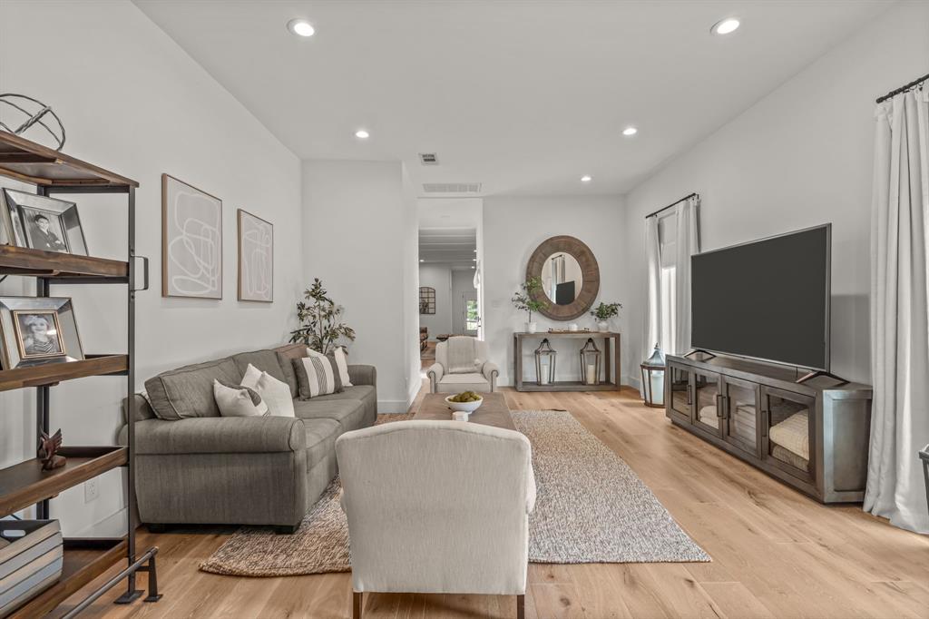 Harbor Oaks Sub - Residential