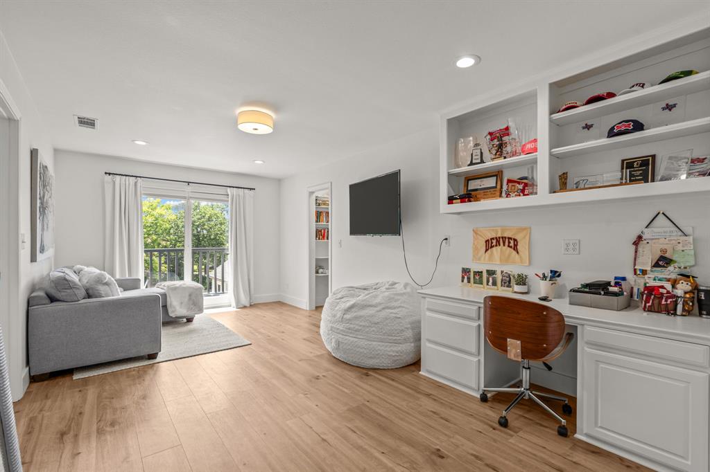 Harbor Oaks Sub - Residential