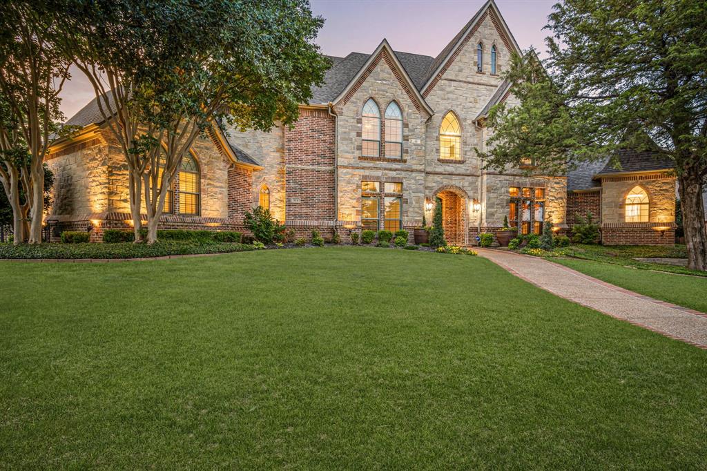 324 Oak Pointe Lane