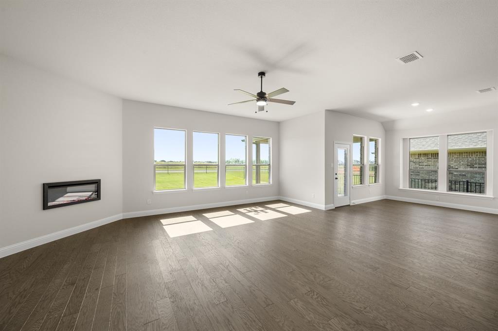 Abe's Landing - Residential