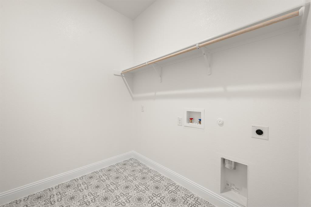 Abe's Landing - Residential