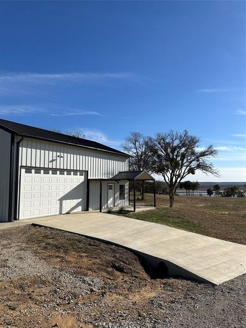 A home in Palo Pinto