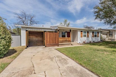 Photo of 6681 Marie Street, North Richland Hills, TX 76180 (MLS # 21210337)