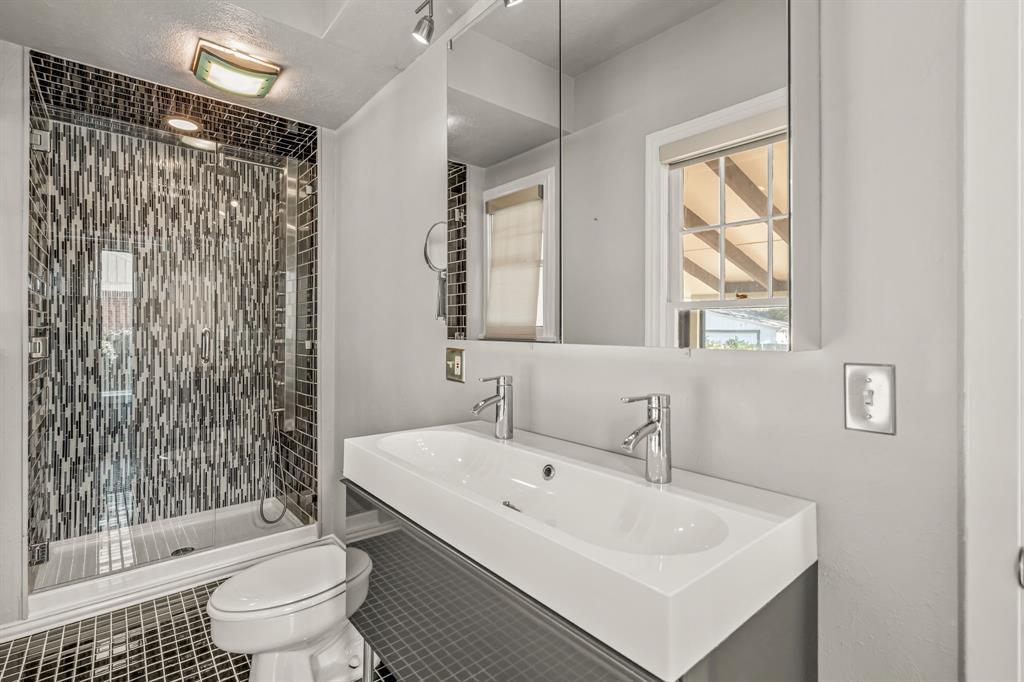 University Place Add - Residential