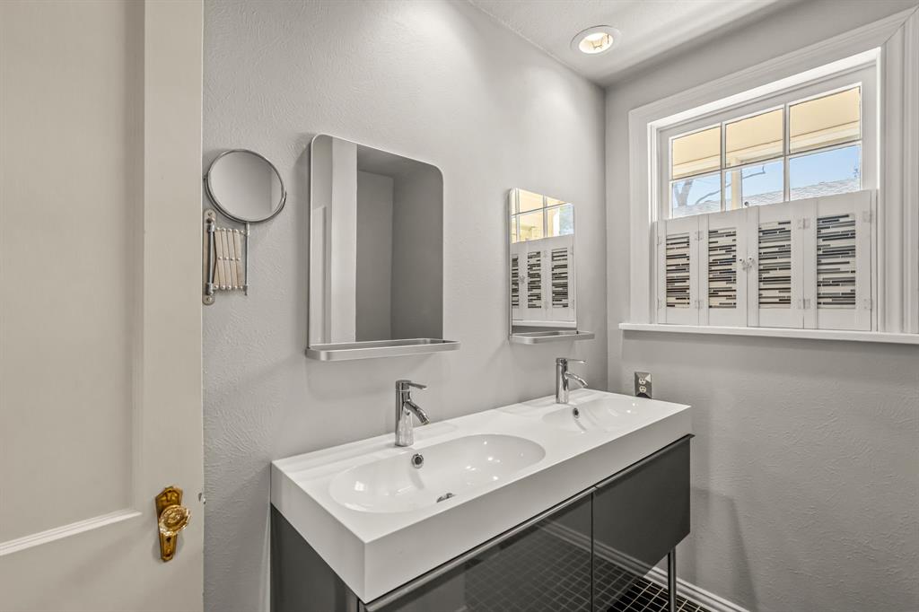 University Place Add - Residential