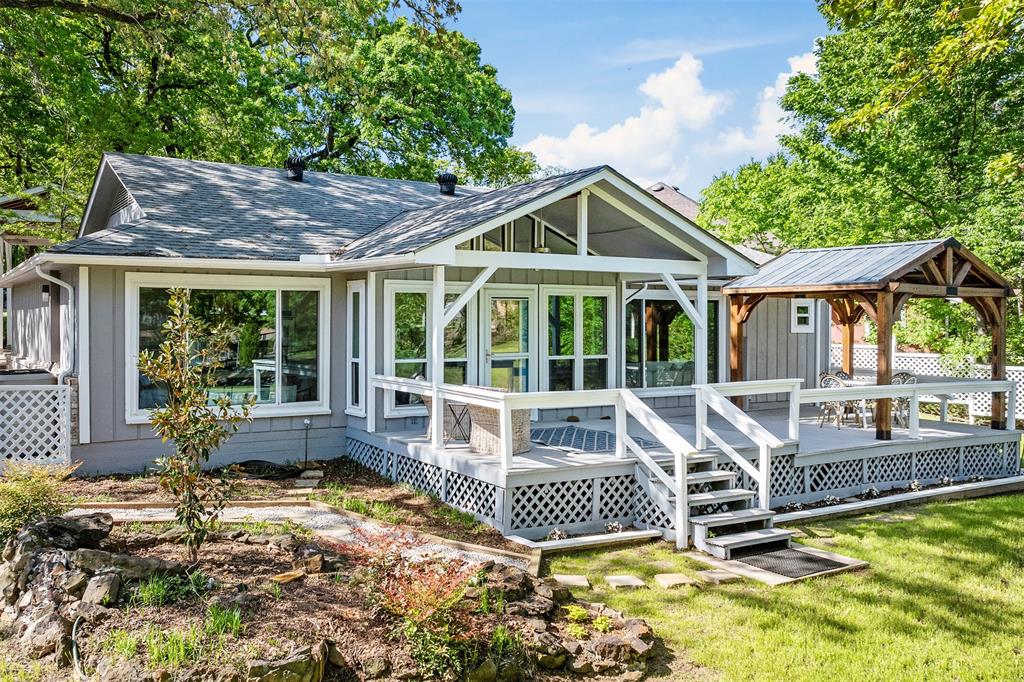 Point La Vista - Residential