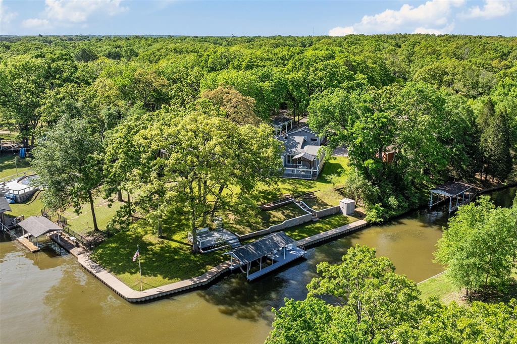 Point La Vista - Residential