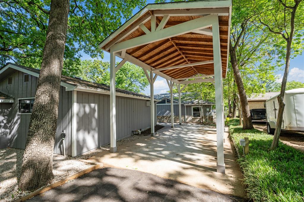 Point La Vista - Residential