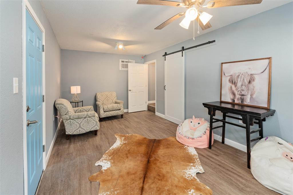 Point La Vista - Residential