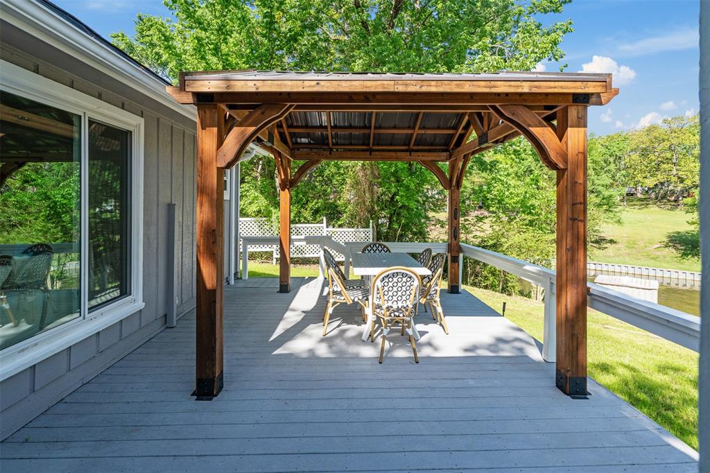 Point La Vista - Residential