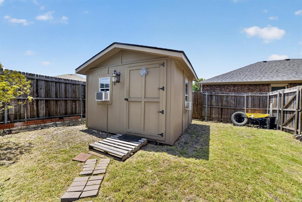 2710 Old Farm Drive