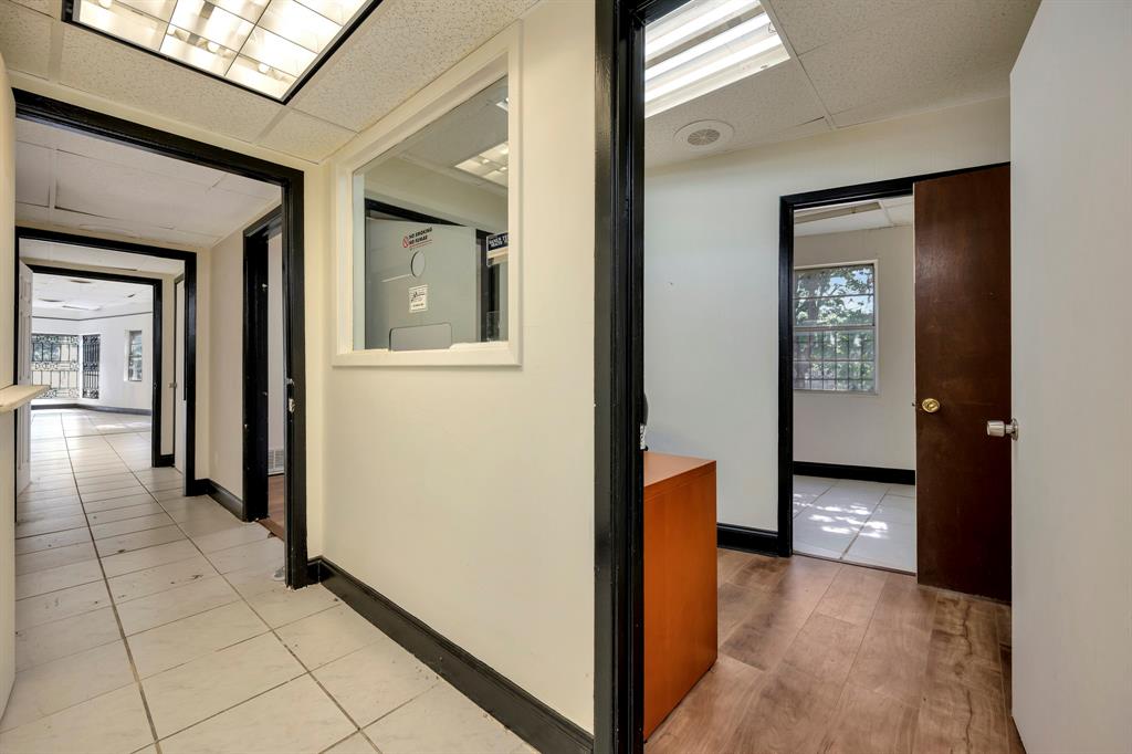 Hyde Park Add - Commercial Sale