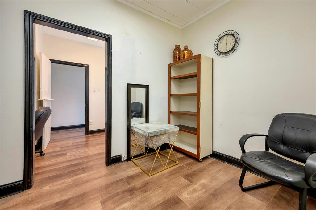 Hyde Park Add - Commercial Sale